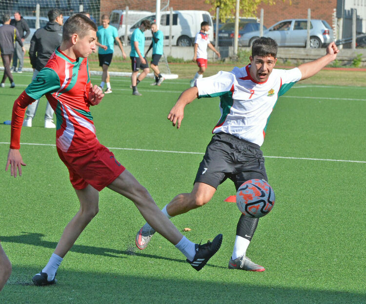 Ясни са общинските шампиони по футбол в Хасково