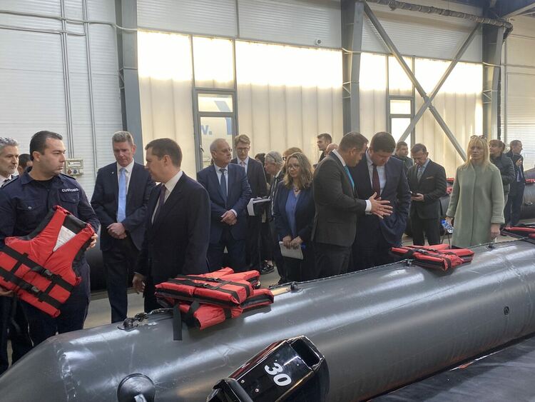 Лодки за превоз на нелегални  мигранти през Ламанша са задържани на ГКПП “Капитан Андреево”