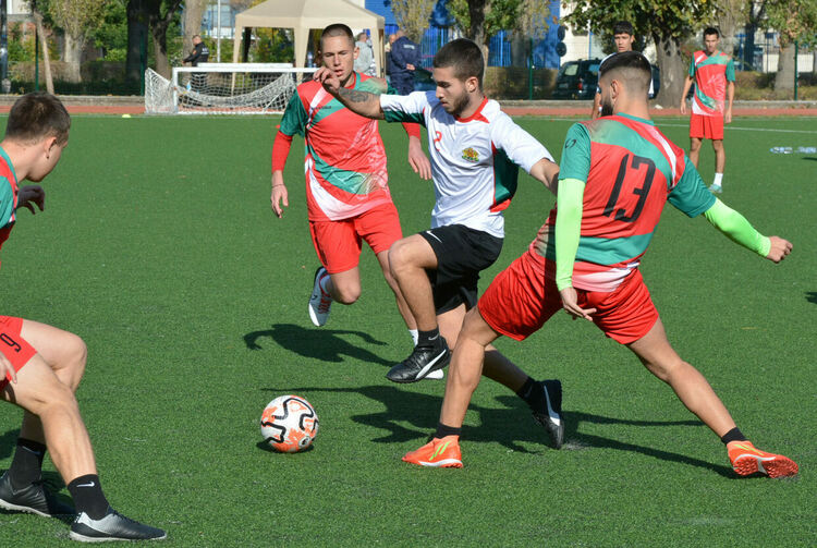 Ясни са общинските шампиони по футбол в Хасково