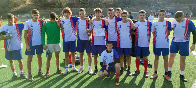 Ясни са общинските шампиони по футбол в Хасково