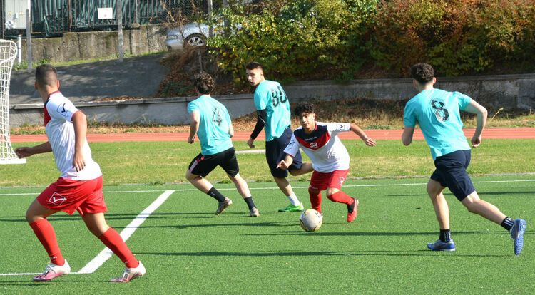 Ясни са общинските шампиони по футбол в Хасково