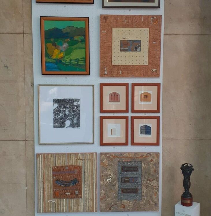 Изложба на  съвременни автори с кауза за талантливите деца на Хасково