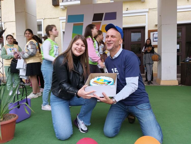 Десетки деца и възрастни празнуваха рождения ден на СОНИК СТАРТ