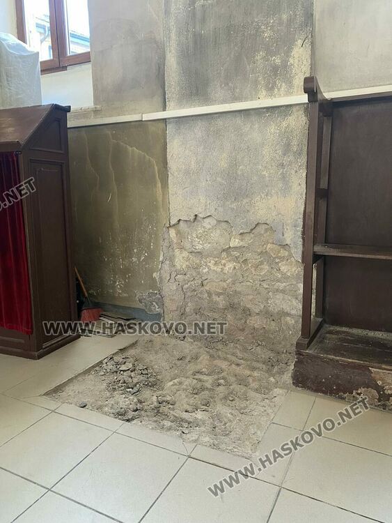 Започна ремонтът на църквата „Св.Георги“