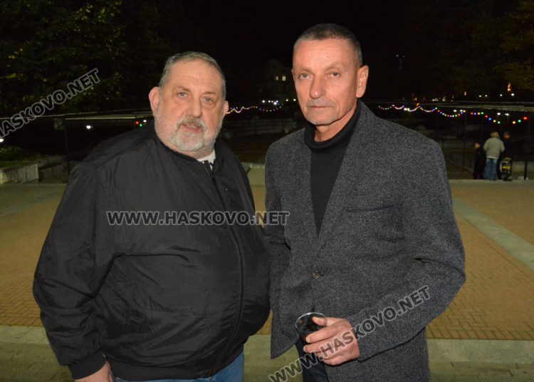 Едномесечна разпродажба на картини ще отчете 30 % за школите „Вале“ и „Колорит“