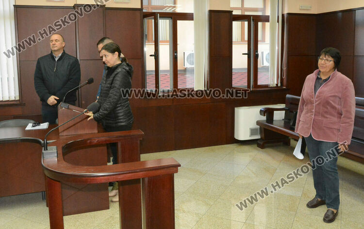 Разминавания при повторното броене на бюлетините за общински съветници в Димитровград