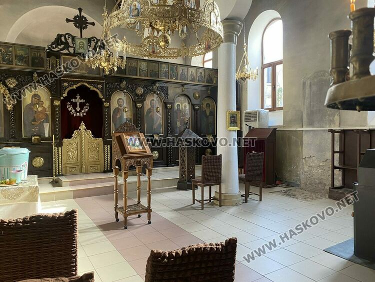 Започна ремонтът на църквата „Св.Георги“