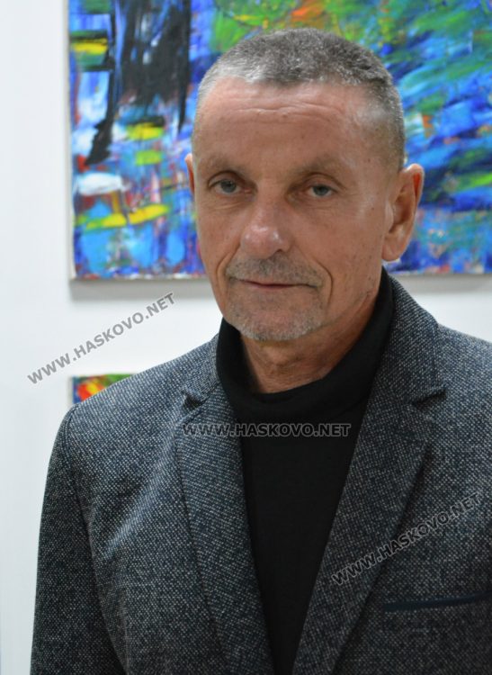 Едномесечна разпродажба на картини ще отчете 30 % за школите „Вале“ и „Колорит“