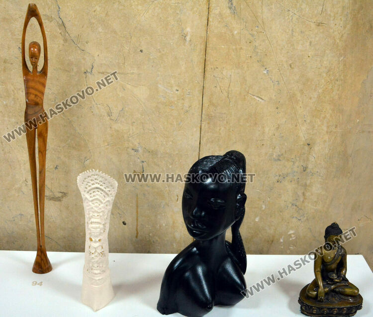 Едномесечна разпродажба на картини ще отчете 30 % за школите „Вале“ и „Колорит“