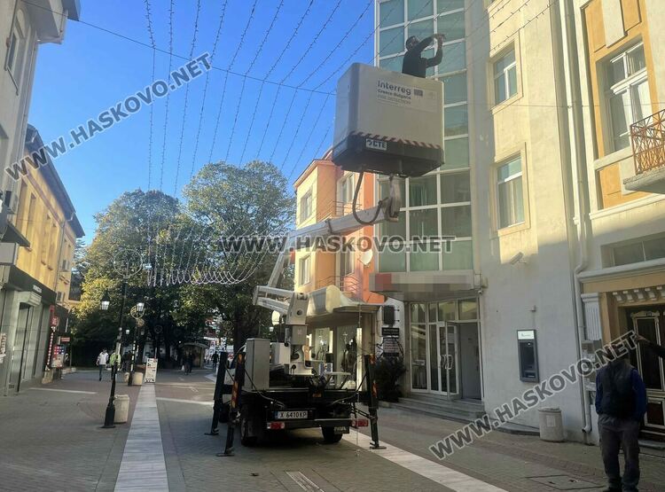 В Хасково става все по-коледно