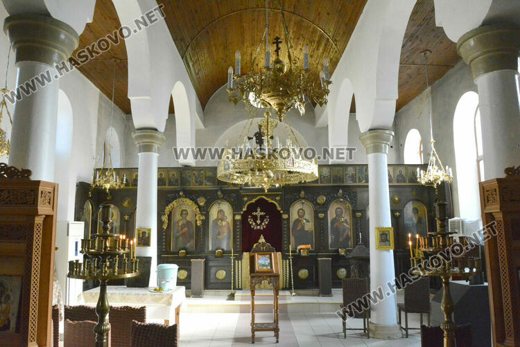 Започна ремонтът на църквата „Св.Георги“