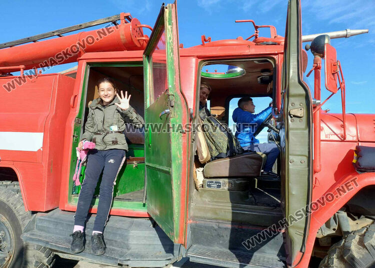 Ученици влязоха във военното поделение край хасковското  с. Корен 