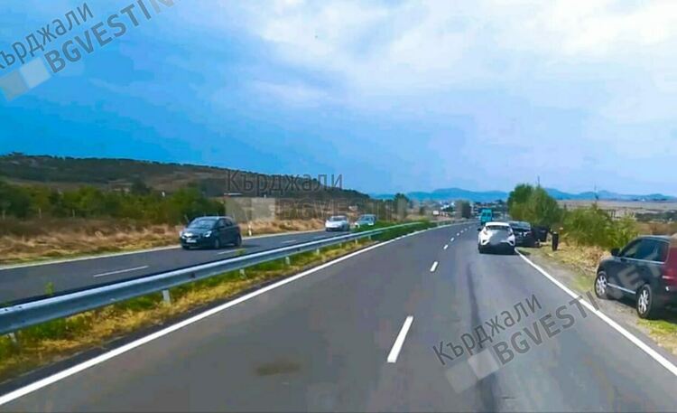 Тол камерите при Глухар вече снимат и за превишена скорост