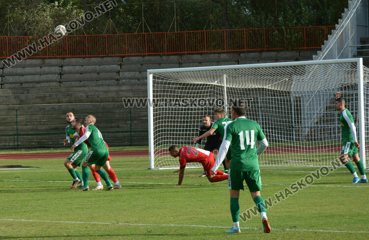 „Саяна Хасково“ не се затрудни срещу „Родопа“