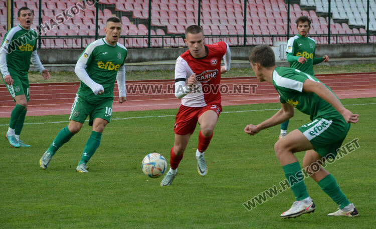 „Саяна Хасково“ не се затрудни срещу „Родопа“