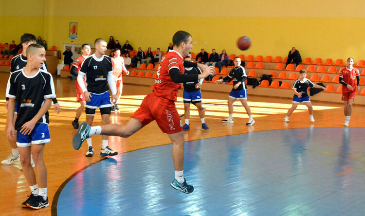 „Асти ‘91“ е едноличен лидер при младежите след нови две победи 