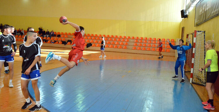 „Асти ‘91“ е едноличен лидер при младежите след нови две победи 