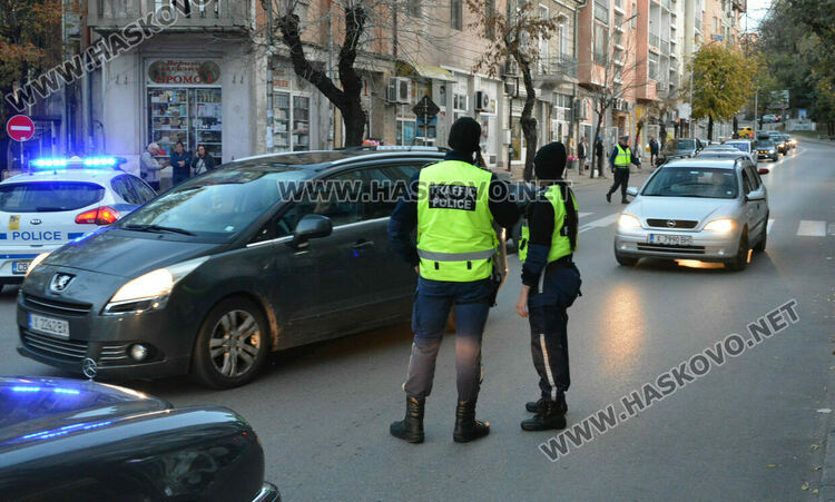 Моторист пострада при катастрофа в час пик