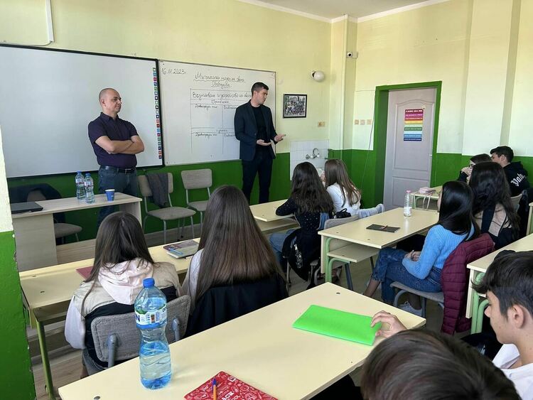 Приключи Седмицата на предприемачеството в СУ "Златаров"