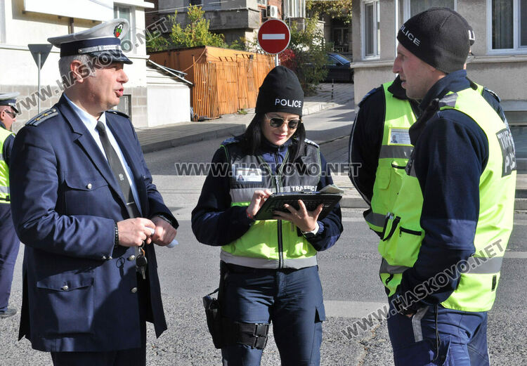 Пътна полиция, БЧК и ученици с послания към шофьорите за толерантност на пътя 