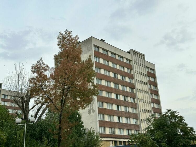 Развръзка: Няма да оставим на пътя нито едно дете, категорична е шефката на РУО-Хасково по казуса с общежитията