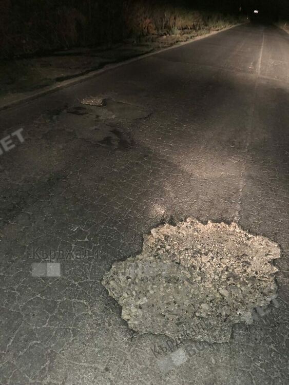 Сезгин Емин от Ардино катастрофира заради дупка на пътя, осъди АПИ за обезщетение