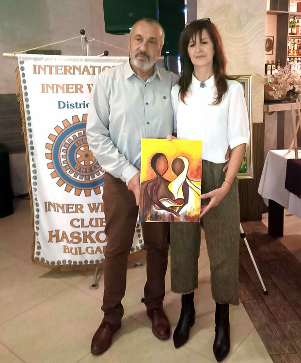 Инър Уийл клуб- Хасково и ротарианци заедно в благородна кауза с грижа за жените, жертви на домашно насилие