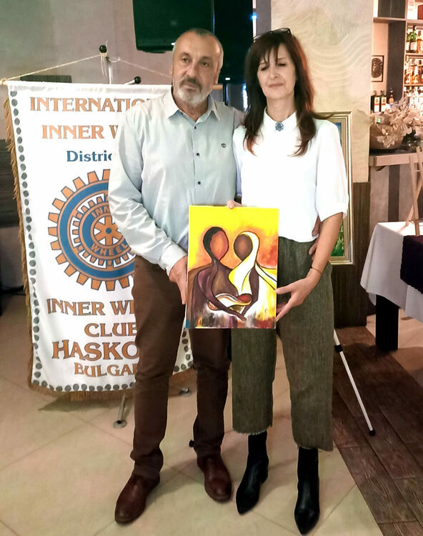 Инър Уийл клуб- Хасково и ротарианци заедно в благородна кауза с грижа за жените, жертви на домашно насилие