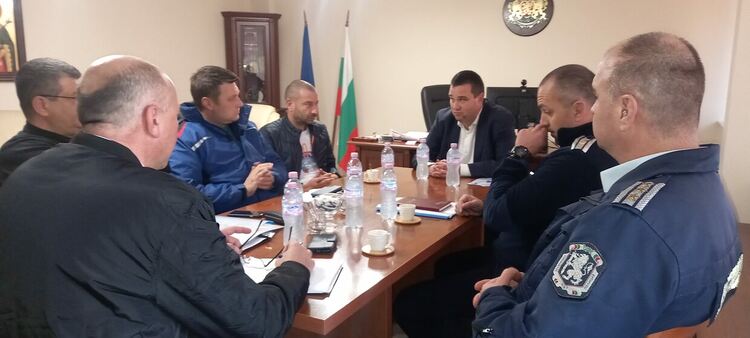 Никола Чанев:Кметовете уверяват,че са готови за първия сняг