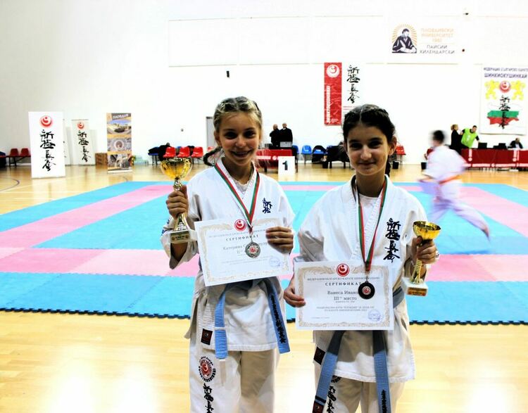 СК "Хамон" - Асеновград с 9 медалисти от турнир в Пловдив