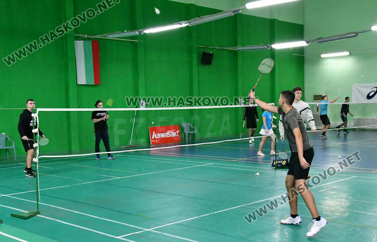 В Хасково стартира отборният шампионат по бадминтон