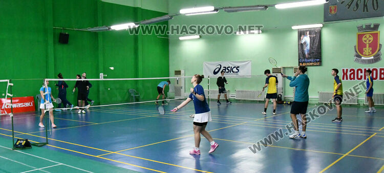 В Хасково стартира отборният шампионат по бадминтон