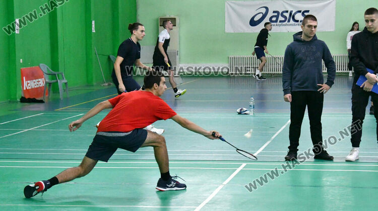 В Хасково стартира отборният шампионат по бадминтон