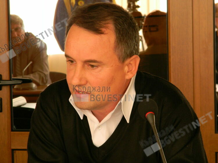 Орхан Кадиров