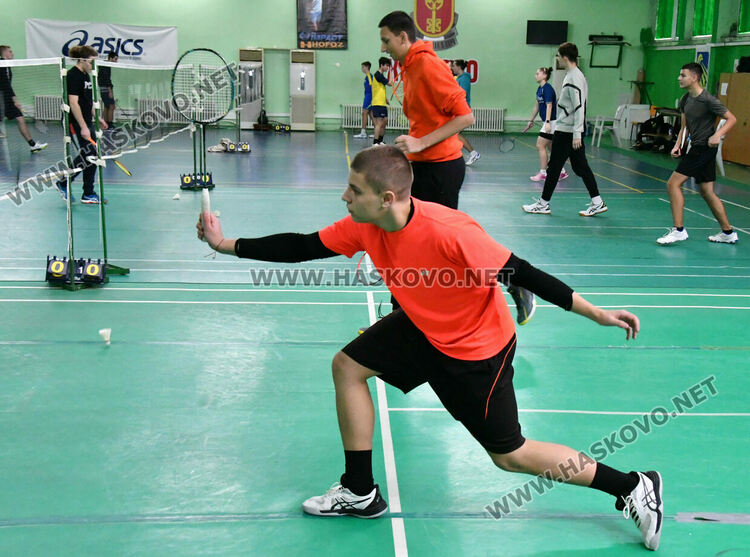 В Хасково стартира отборният шампионат по бадминтон