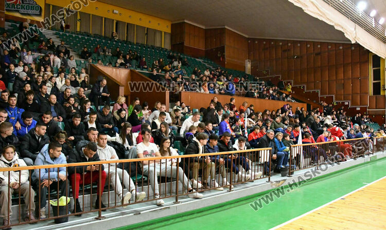 В инфарктен мач „Хасково“ победи „Локомотив“ с 1 точка разлика