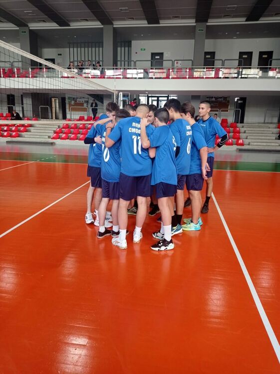 В ППМГ "Васил Левски" - Смолян се оказаха почитатели на волейбола