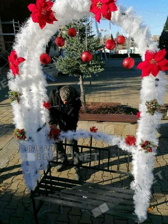 Трескава подготовка за Коледните и Новогодишни празници в Кирково