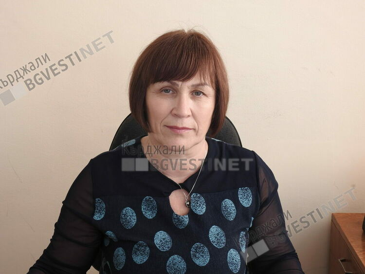 доц.д-р Елисавета Семерджиева