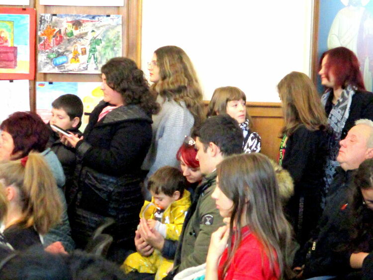 Писмо до Света Богородица вдъхнови 563 ученици от страната и чужбина. Три от наградите дойдоха в Смолян