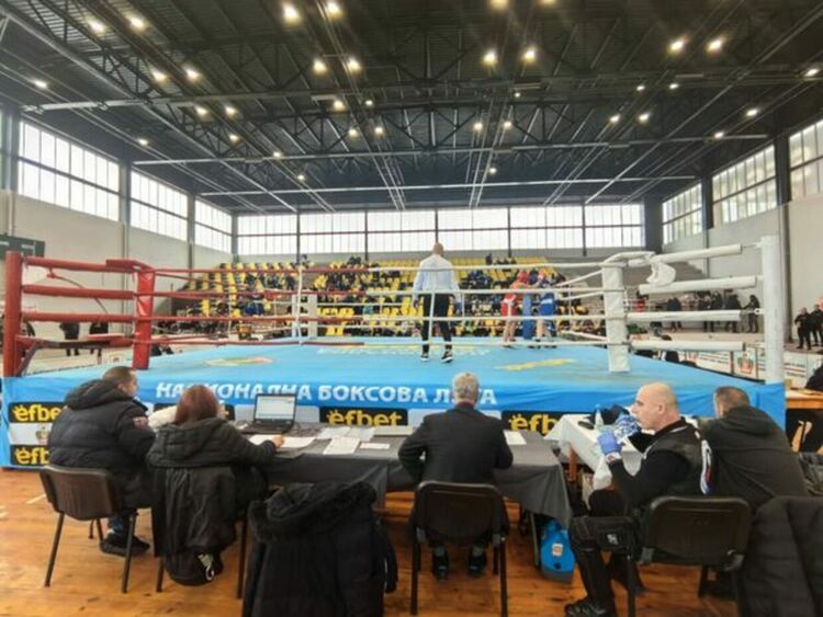 Перник отново е домакин на кръг от Държавното лично отборно първенство по бокс за мъже и жен