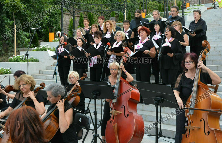 Изложба и концерт в Хасково за 95 години от рождението на проф. Александър Танев