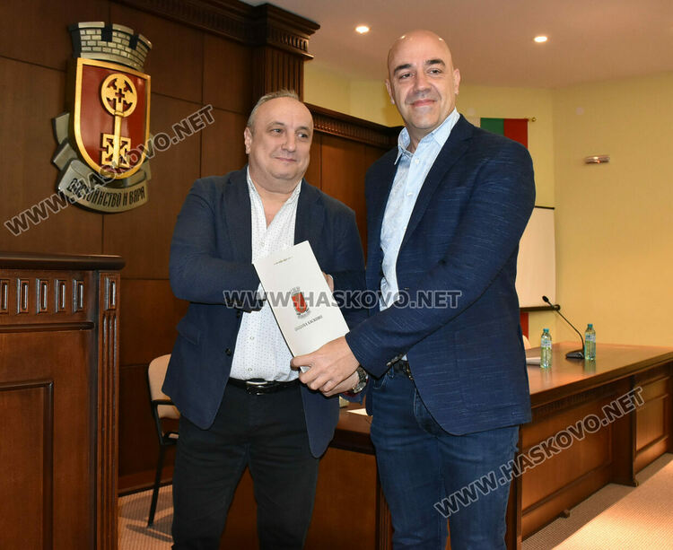 Общинският съвет на Хасково с двама нови заместник-председатели и избрани комисии