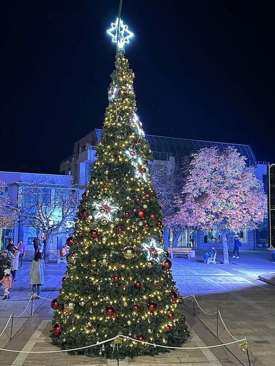 Коледният дух дойде в Първомай