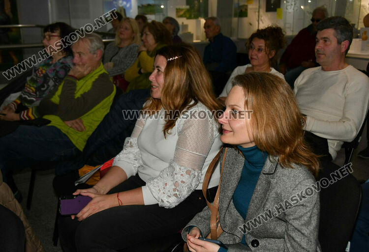 Хасково се докосна до индийската култура