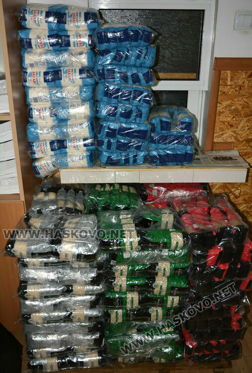 Раздават хранителни помощи на хора с увреждания от Хасково 