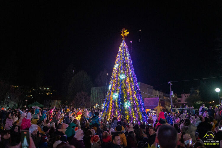 Богата празнична програма за Коледа и Нова година в община Смолян. Вижте я