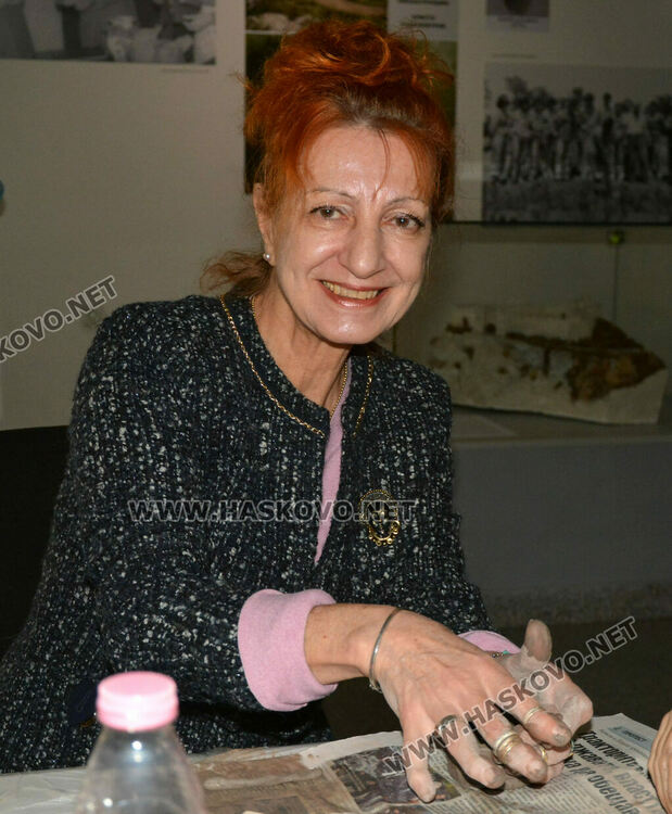 Творческа работилница за керамика се проведе в РИМ - Хасково