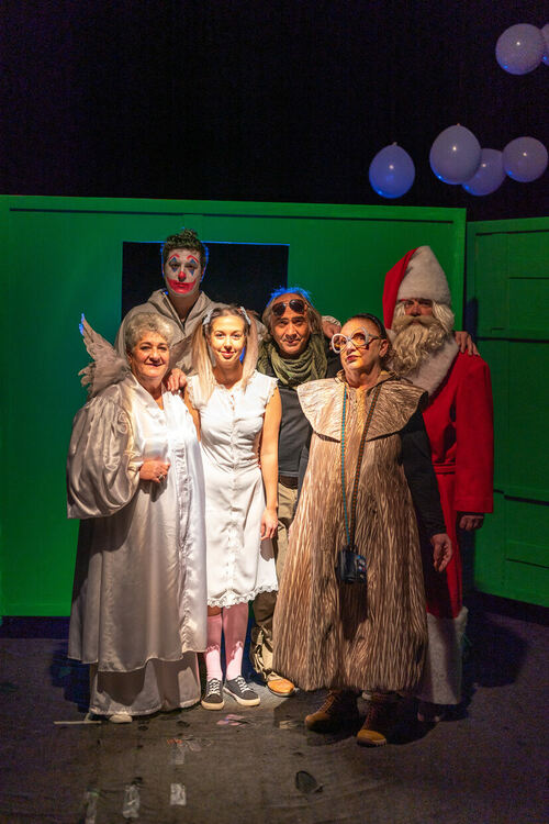 Родопският драматичен театър с три спектакъла преди празниците