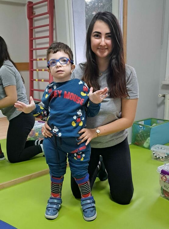 Организират благотворителен базар в помощ на малкия Гого